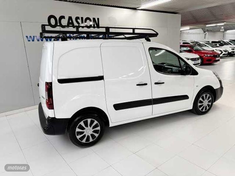 Usado Citroën Berlingo 75 CV (55 kW) 2018 Blanco Monovolumen