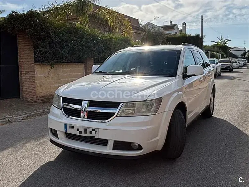 Usado Dodge Journey SXT 140 CV (102 kW) 2009 Blanco SUV