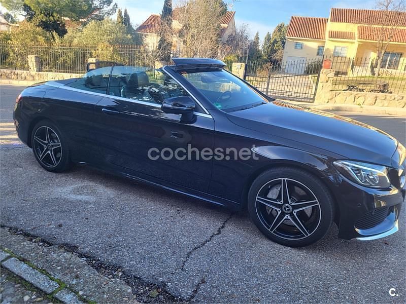 Usado Mercedes 200 258 CV (189 kW) 2017 Negro Descapotable