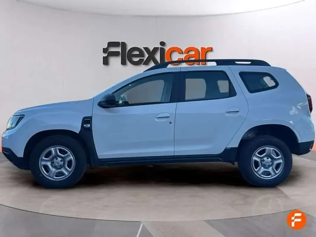 Usado Dacia Duster Comfort 116 CV (85 kW) 2021 Blanco SUV