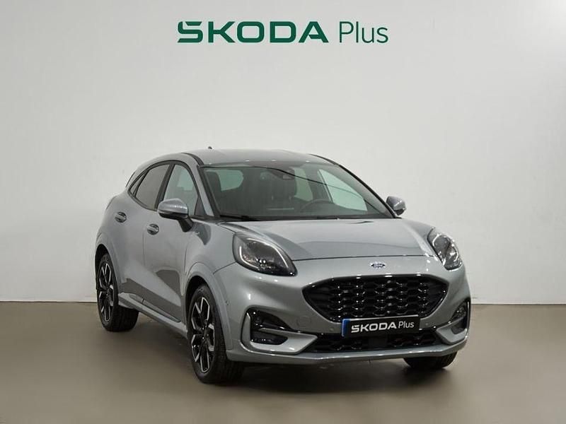Usado Ford Puma Titanium 125 CV (91 kW) 2023 Gris SUV