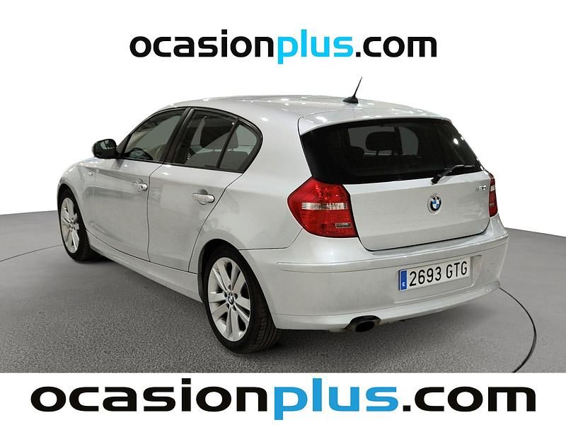 Usado BMW 120 170 CV (125 kW) 2010 Gris plata Utilitario