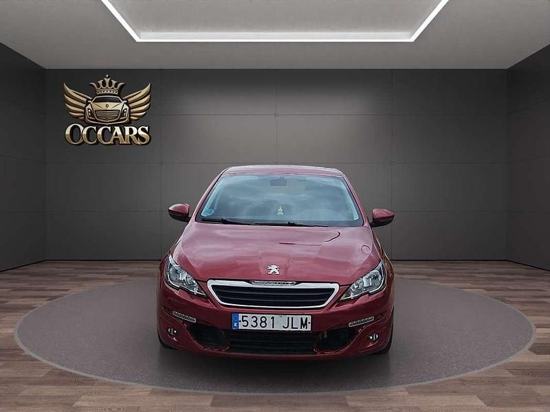 Usado Peugeot 308 GT-line 131 CV (96 kW) 2016 Rojo Utilitario