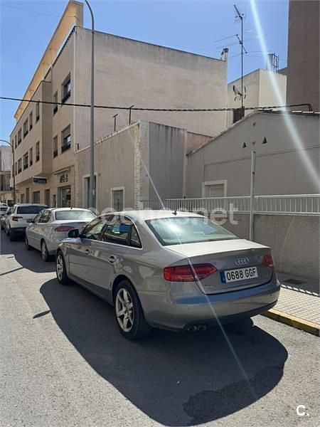 Usado Audi A4 143 CV (105 kW) 2008 Gris / plata Familiar