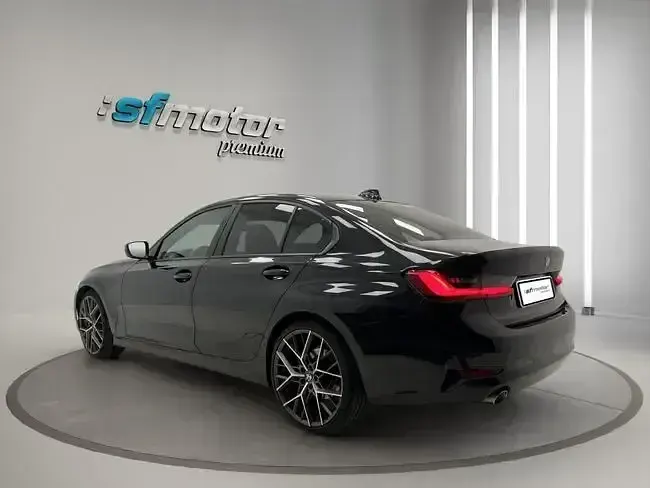 Usado BMW 318 Gran Turismo Comfort Edition 149 CV (109 kW) 2020 Negro Coupe