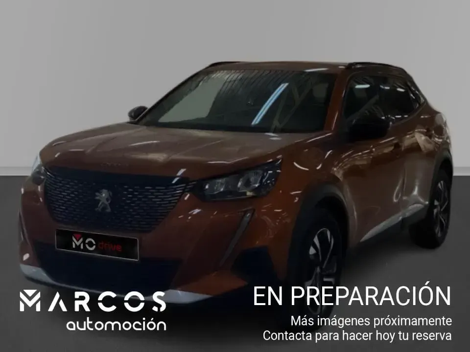 Usado Peugeot 2008 Allure 130 CV (95 kW) 2023 SUV