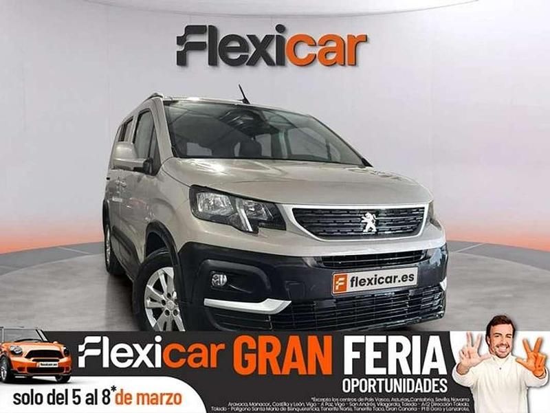 Usado Peugeot Rifter Active 131 CV (96 kW) 2019 Beige Monovolumen