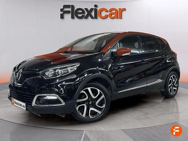 Usado Renault Captur Zen 120 CV (88 kW) 2015 Negro SUV