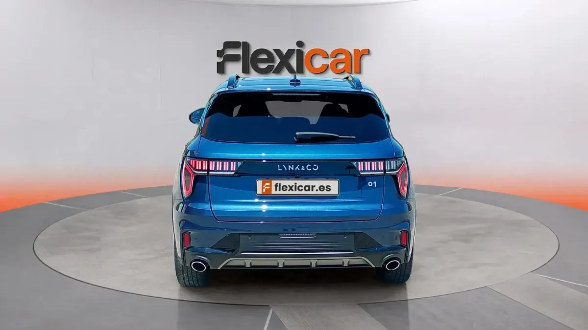 Usado Lynk & Co 01 261 CV (191 kW) 2023 Azul SUV