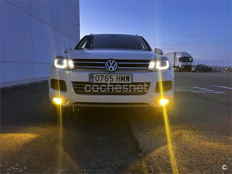 Usado VW Touareg 245 CV (180 kW) 2012 Blanco SUV