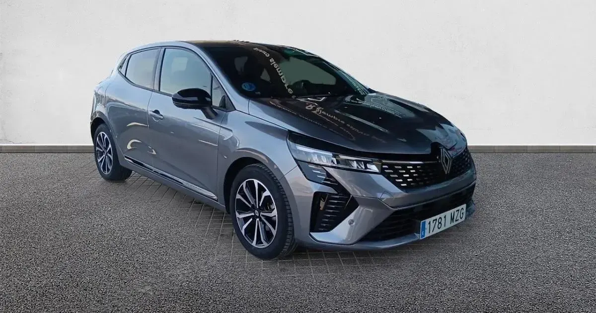 Usado Renault Clio Techno 100 CV (73 kW) 2025 Utilitario