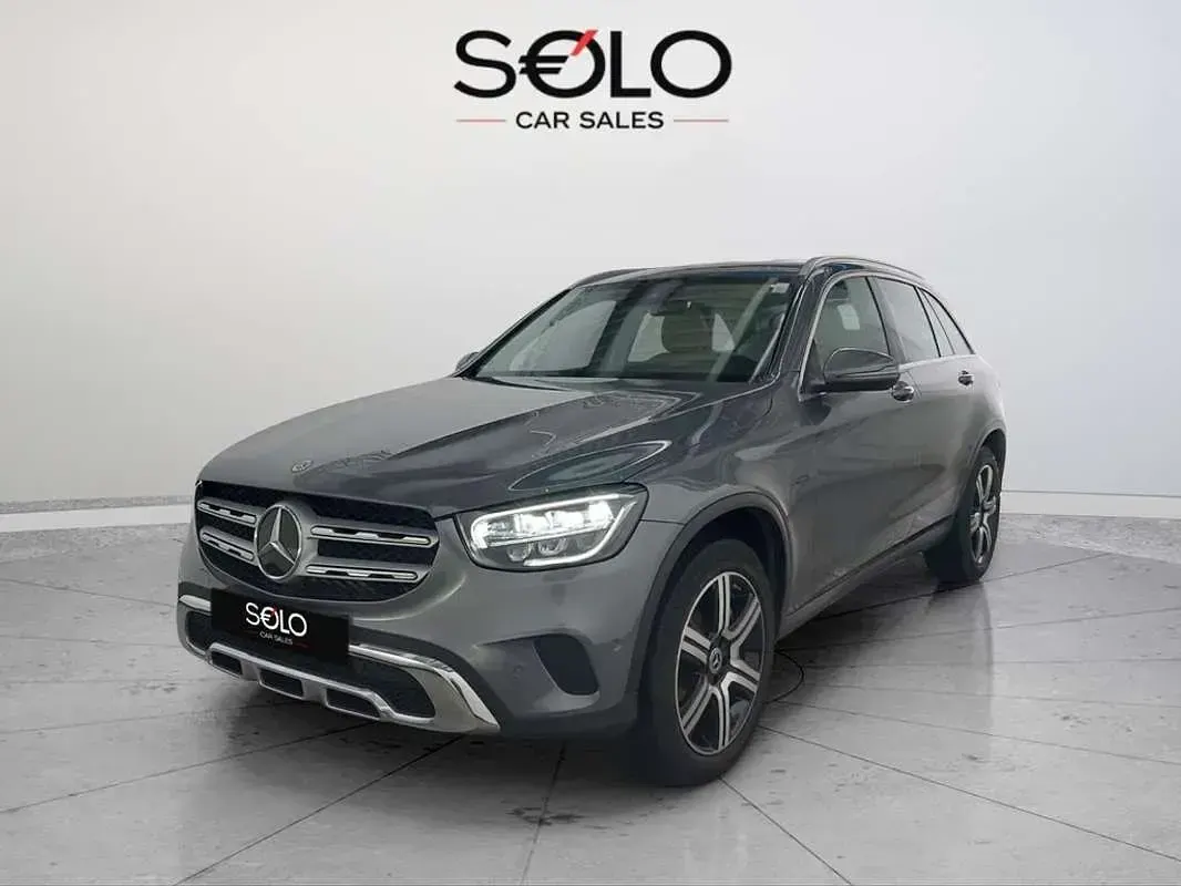 Usado Mercedes GLC300 321 CV (236 kW) 2021 Gris SUV