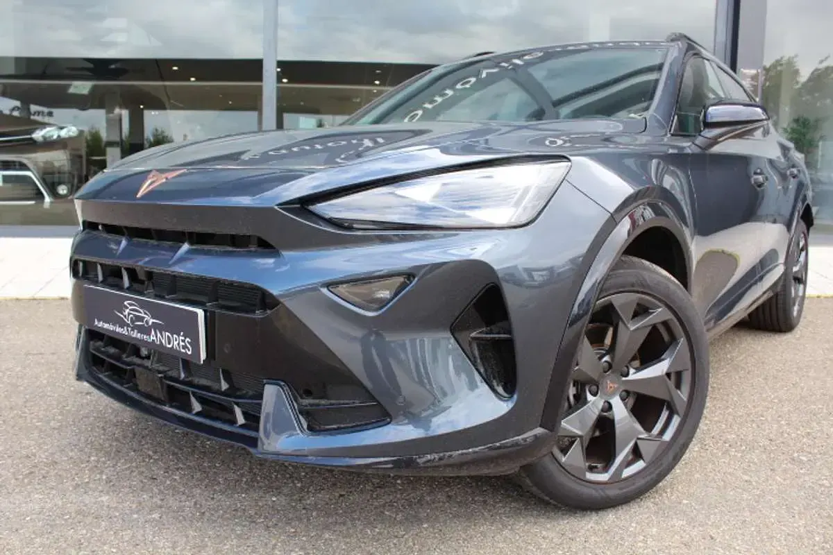 Nuevo Cupra Formentor 150 CV (110 kW) 2025 Gris SUV