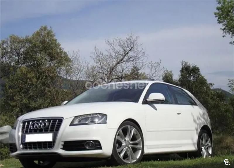 Usado Audi A3 Attraction 105 CV (77 kW) 2008 Blanco Utilitario