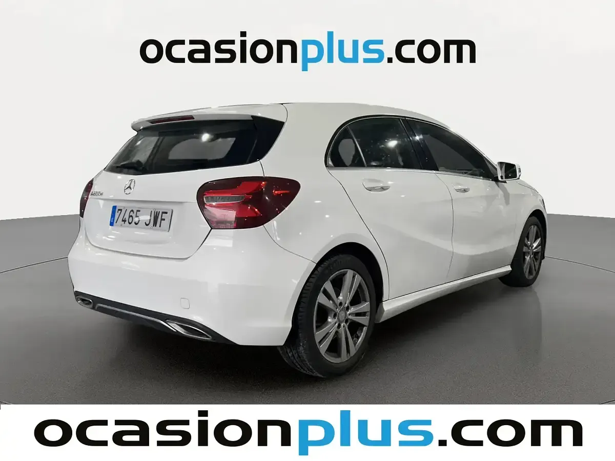 Usado Mercedes A200 136 CV (100 kW) 2017 Blanco