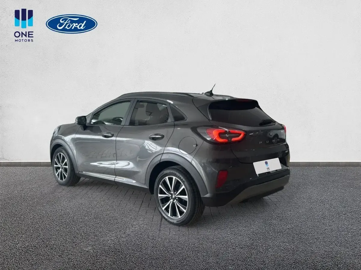 Usado Ford Puma Titanium 125 CV (91 kW) 2021 Gris magnetic (metalizado) SUV