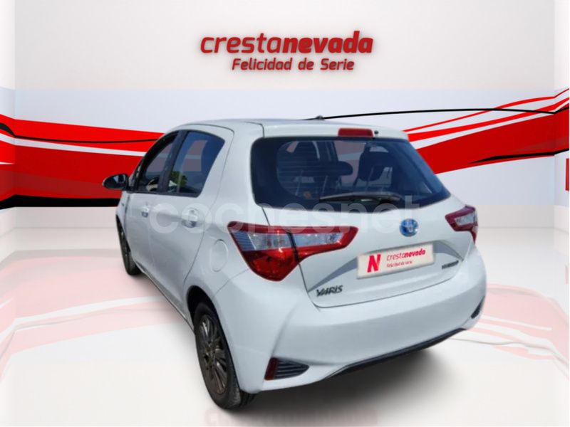 Blanco Usado 2018 Toyota Yaris Hybrid Active Berlina | 12.990 € (Precio justo) - Imagen 1/1
