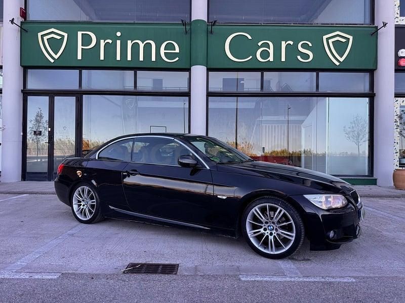 Usado BMW 320 Cabriolet 170 HP (125 kW) 2011 Preto Cabrios