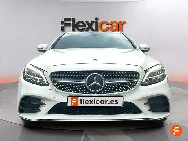 Usado Mercedes C220 194 CV (142 kW) 2020 Blanco Coupe