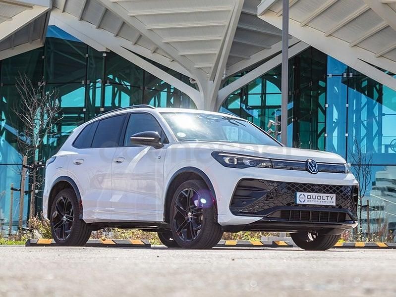 Usado VW Tiguan R-line 150 CV (110 kW) 2024 Blanco SUV