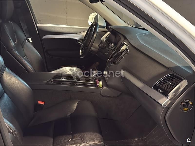 Usado Volvo XC90 Momentum 235 CV (172 kW) 2017 Blanco SUV