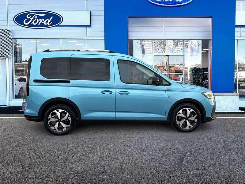 Usado Ford Tourneo Active 102 CV (75 kW) 2024 Van