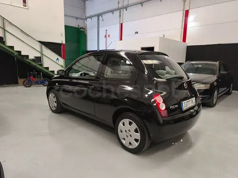 Usado Nissan Micra Visia 80 CV (58 kW) 2007 Negro Berlina
