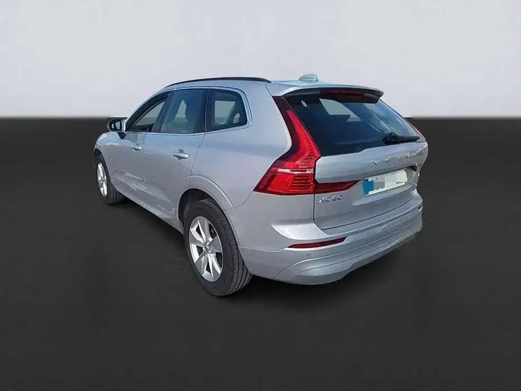 Usado Volvo XC60 Core 197 CV (144 kW) 2023 SUV