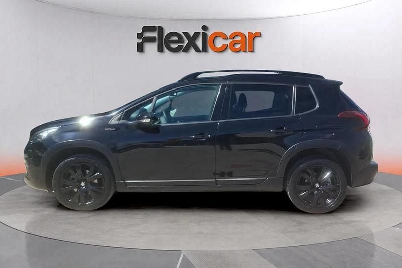 Usado Peugeot 2008 GT-line 131 CV (96 kW) 2019 Negro SUV