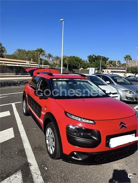 Rojo Usado 2017 Citroën C4 Cactus Live Utilitario | 9900 € (Un poco caro) - Imagen 1/2