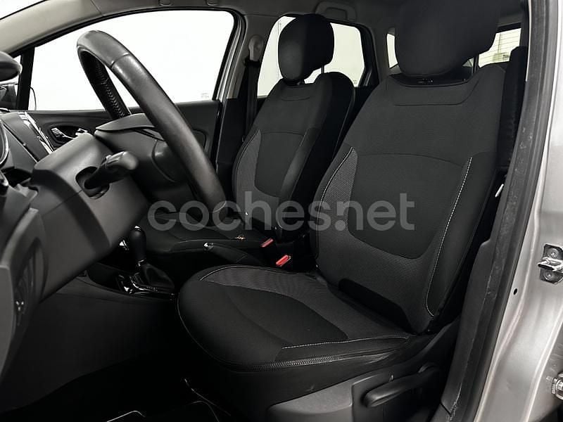 Usado Renault Captur Zen 120 CV (88 kW) 2015 Gris / plata SUV