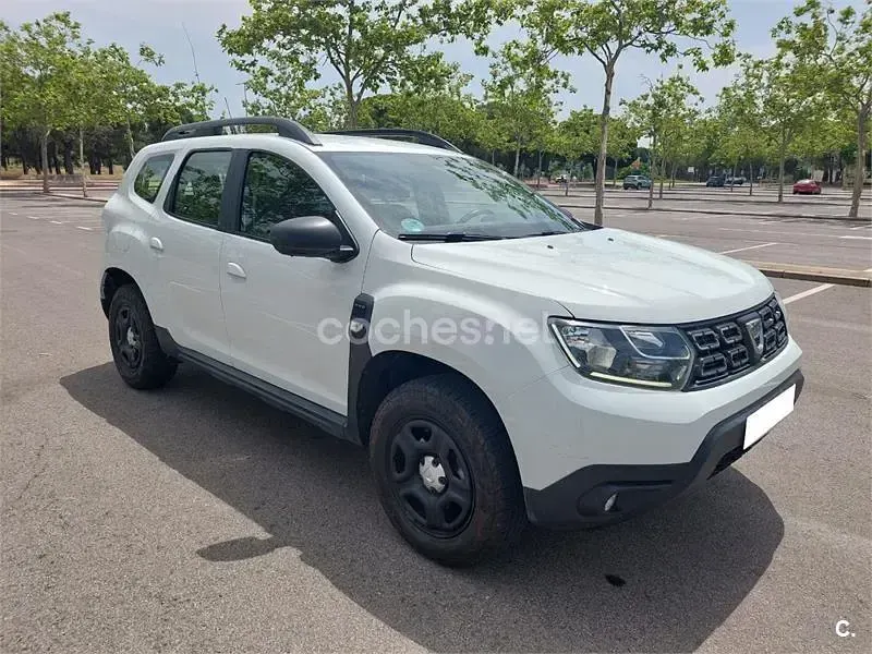 Usado Dacia Duster Comfort 115 CV (84 kW) 2021 Blanco SUV