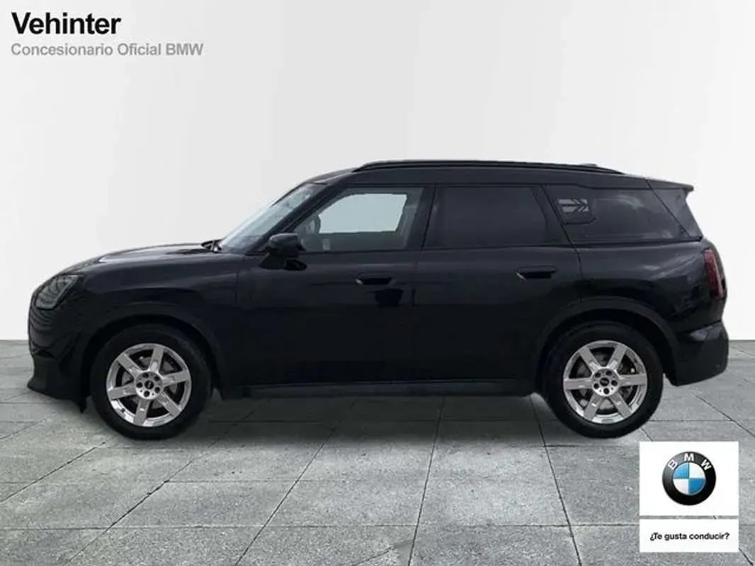 Usado Mini One D Countryman Essential 163 CV (119 kW) 2024 Negro SUV