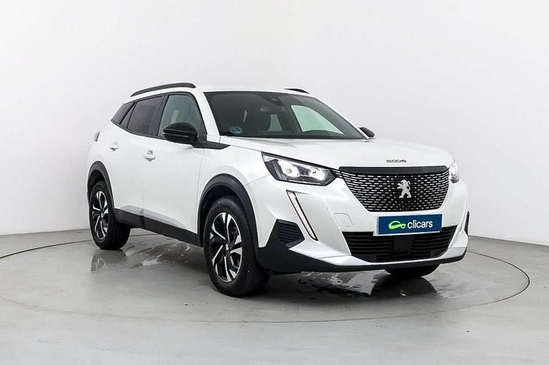 Usado Peugeot 2008 Allure 131 CV (96 kW) 2023 Blanco SUV