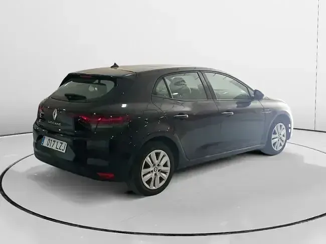 Usado Renault Mégane II Intens 116 CV (85 kW) 2022 Negro Berlina