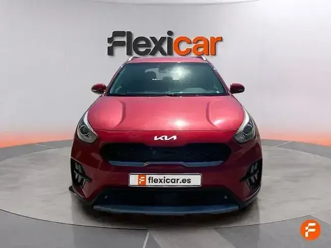 Usado Kia Niro 141 CV (103 kW) 2021 Rojo SUV