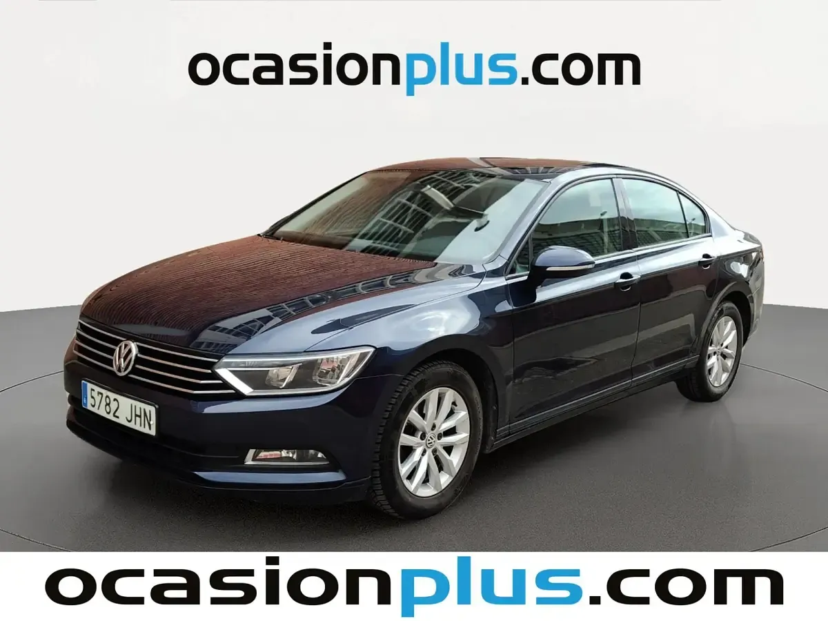 Usado VW Passat Edition 120 CV (88 kW) 2015 Berlina