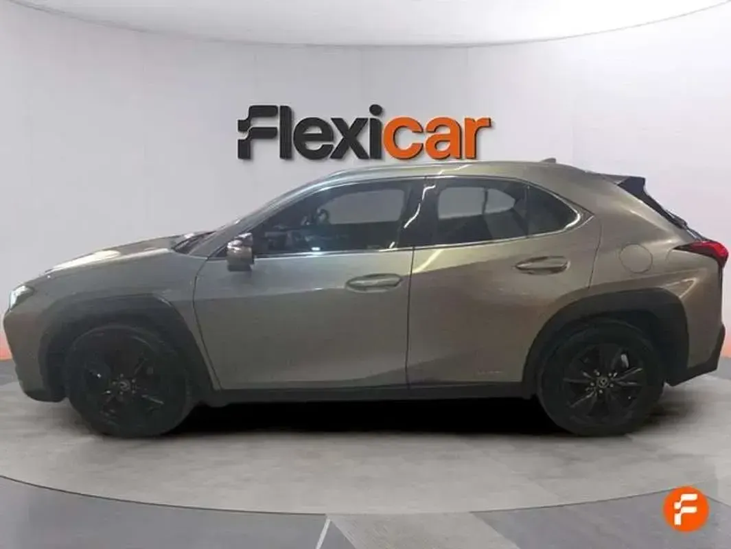 Usado Lexus UX 250h Business Edition 184 CV (135 kW) 2020 Gris SUV