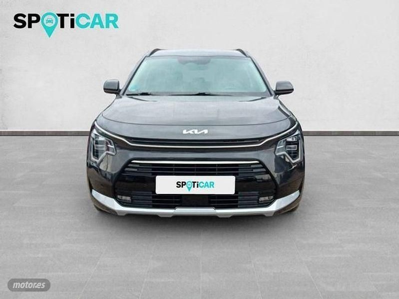Usado Kia Niro 141 CV (103 kW) 2023 Gris SUV