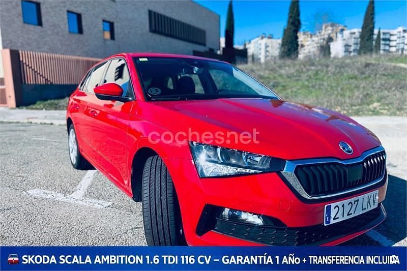 Usado Skoda Scala Sport 115 CV (84 kW) 2020 Rojo Utilitario