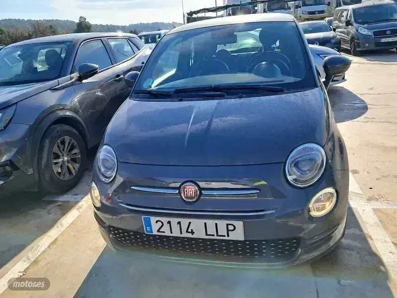 Usado Fiat 500 Lounge 70 CV (51 kW) 2020 Gris Utilitario
