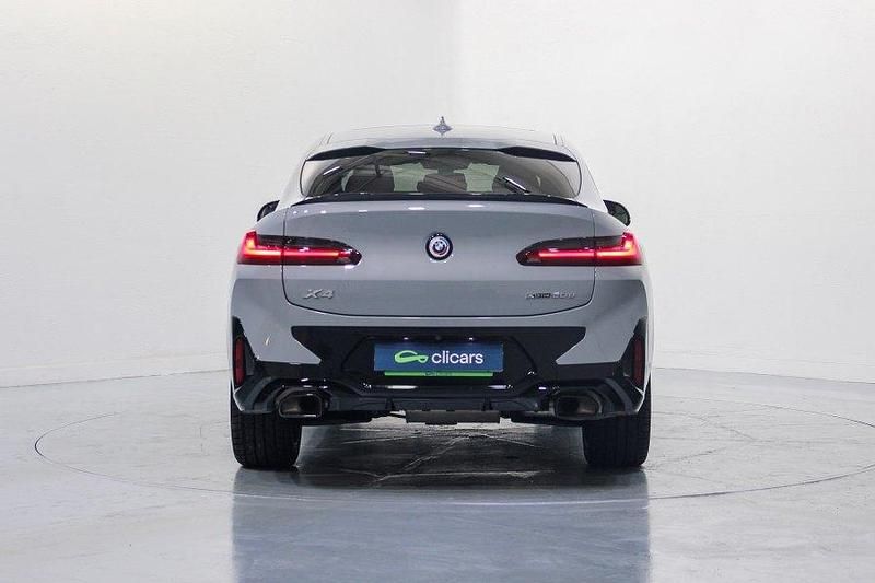 Usado BMW X4 M Sport 190 CV (139 kW) 2022 Gris / plata SUV