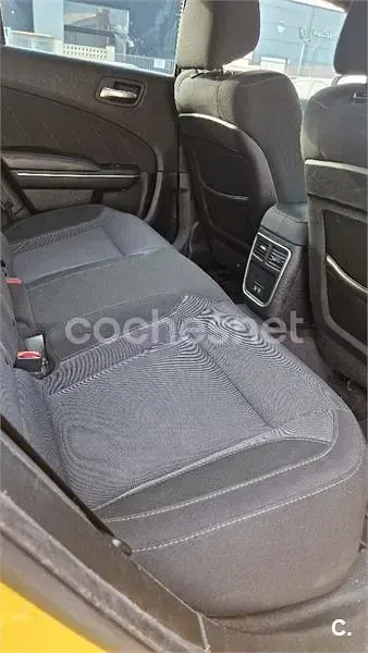 Usado Dodge Charger 485 CV (356 kW) 2024 Amarillo Berlina
