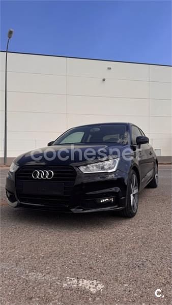 Negro Usado 2015 Audi A1 Design Utilitario | 8800 € (Super precio) - Imagen 1/4