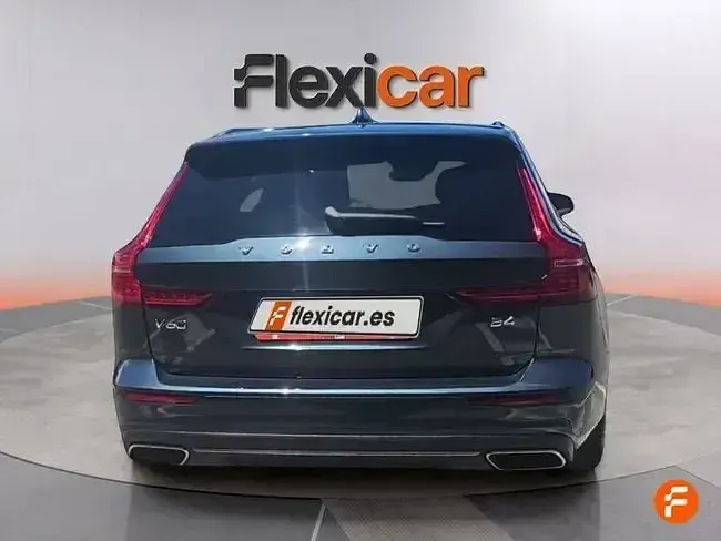 Usado Volvo V60 Inscription 197 CV (144 kW) 2021 Azul Familiar
