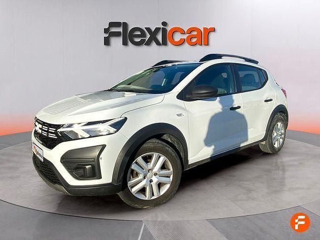Usado Dacia Sandero Expression 101 CV (74 kW) 2023 Blanco