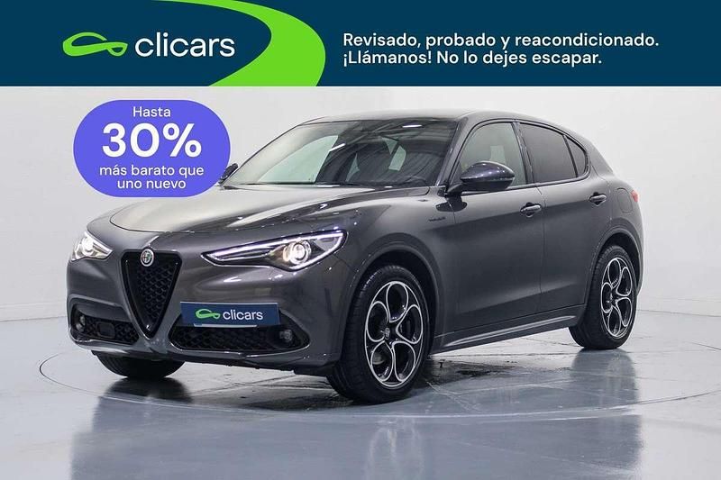 Usado Alfa Romeo Stelvio Veloce 209 CV (153 kW) 2021 Gris SUV