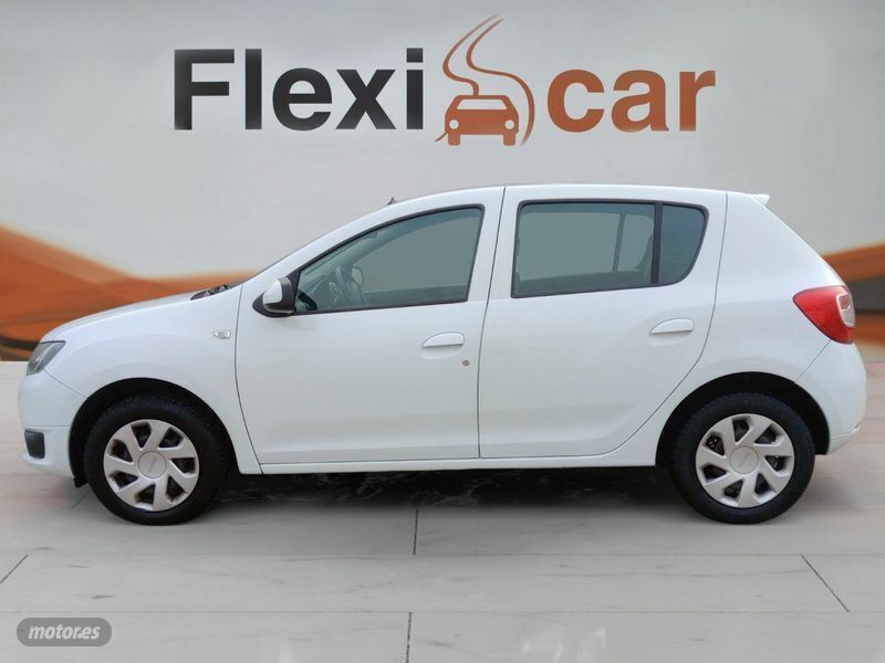 Usado Dacia Sandero Lauréate 75 CV (55 kW) 2014 Otros Utilitario