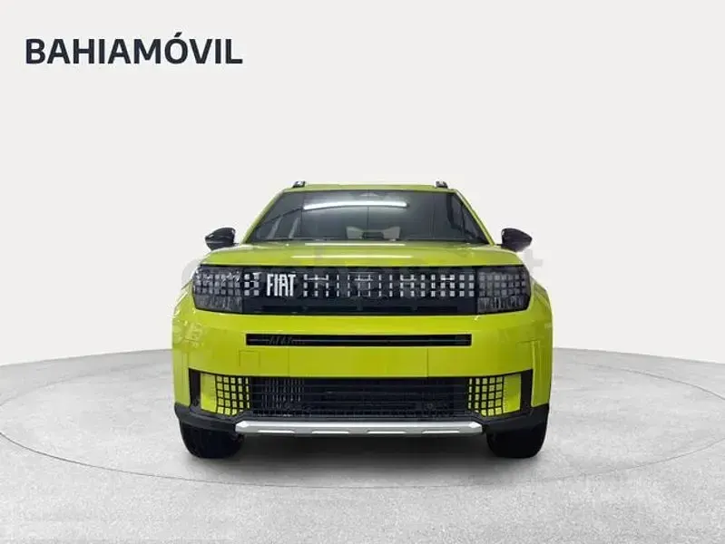 Nuevo Fiat Grande Panda Icon 110 CV (80 kW) 2026 Amarillo Utilitario
