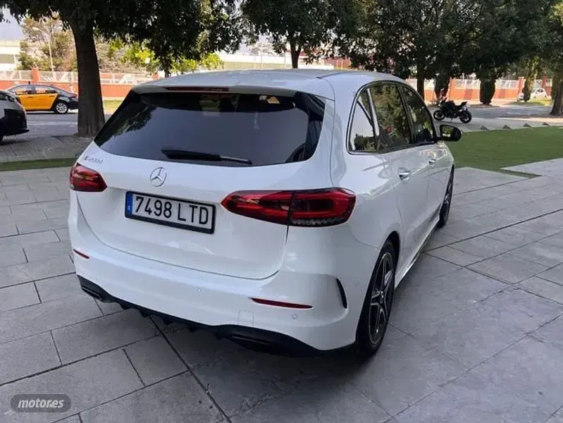 Usado Mercedes 200 Edition 150 CV (110 kW) 2022 Blanco Berlina